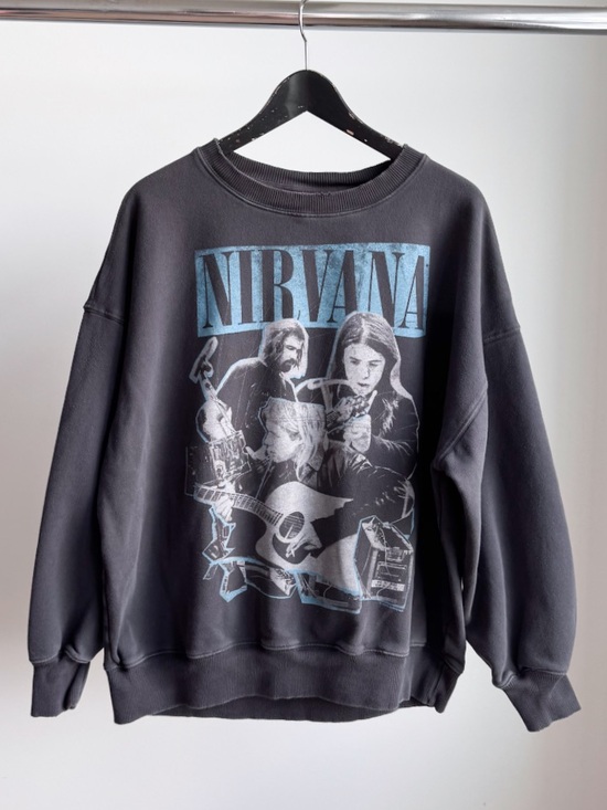 American Eagle Outfitters Tops - American Eagle Nirvana Sweatshirt Grey Blue Graphic Crewneck Oversized Slouchy M